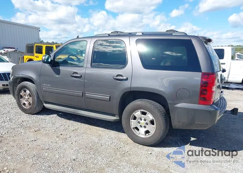2010 Chevrolet Tahoe Ls z USA, uszkodzony, nr VIN 1GNUCAE0XAR280862